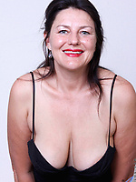 Betsy Long, a horny nude beauty who loves wearing lingerie and seductive outfits